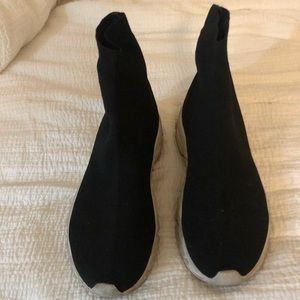 Steve Madden Sock Shoe